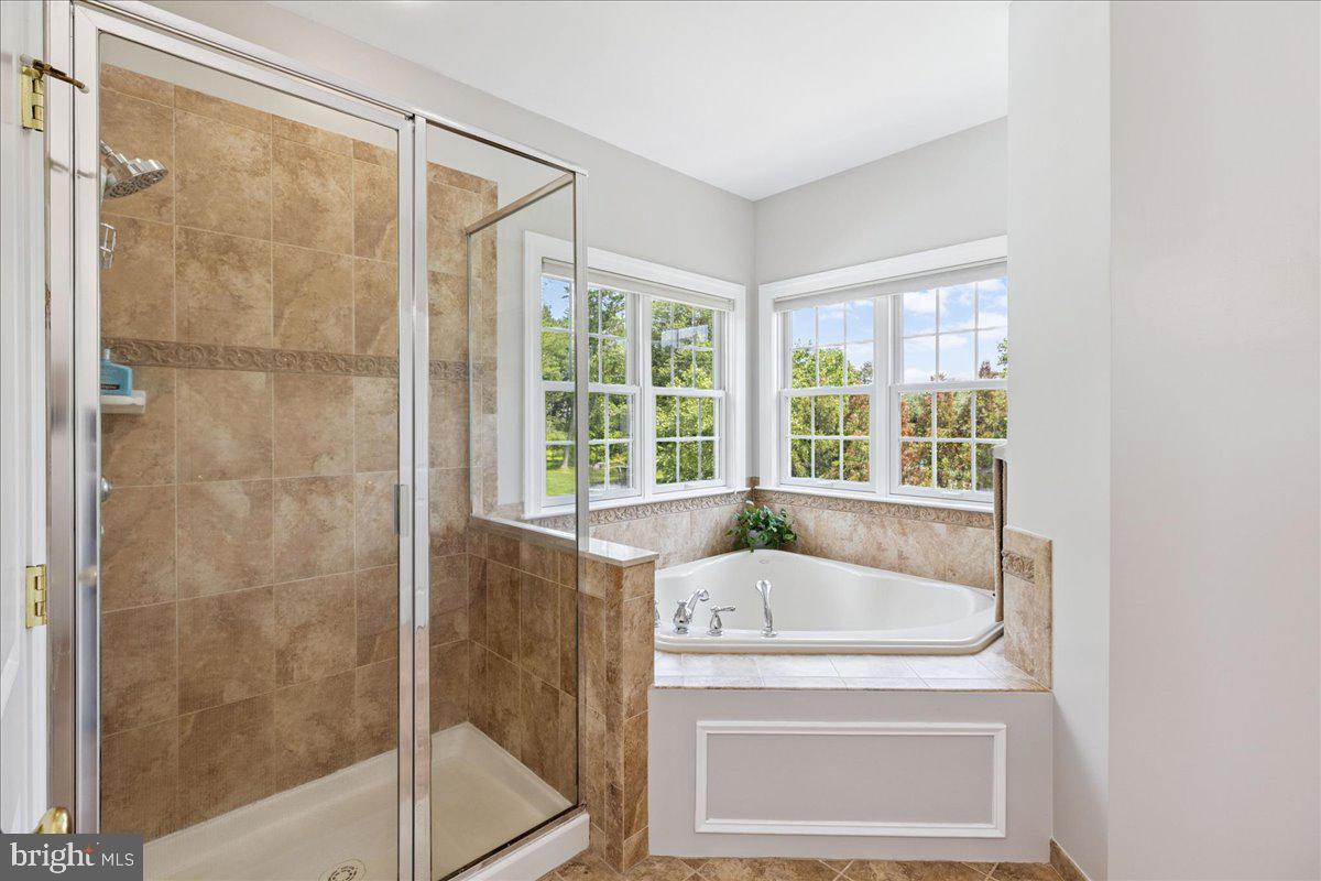 COVENTRY MEADOWS - Residential