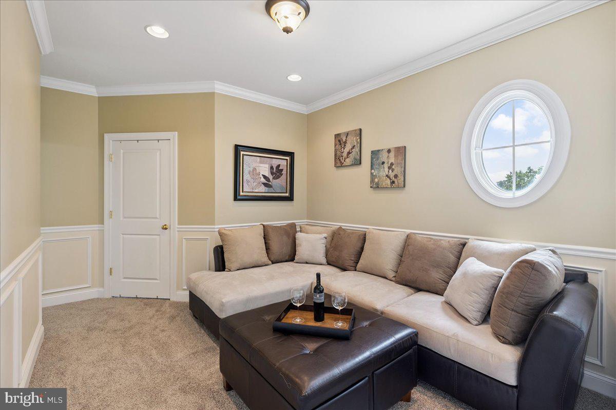 COVENTRY MEADOWS - Residential