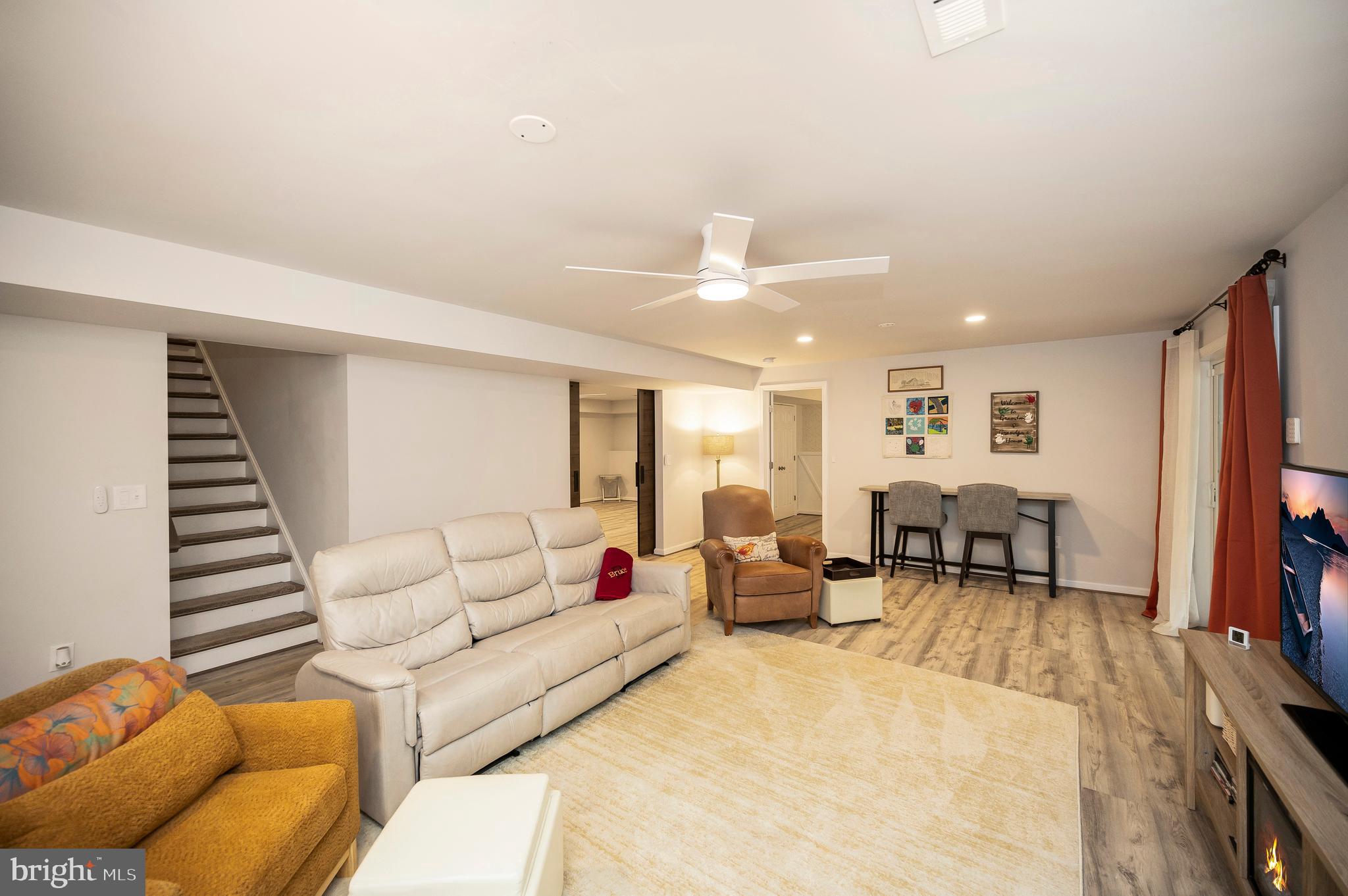 LAKE OF THE WOODS - Residential