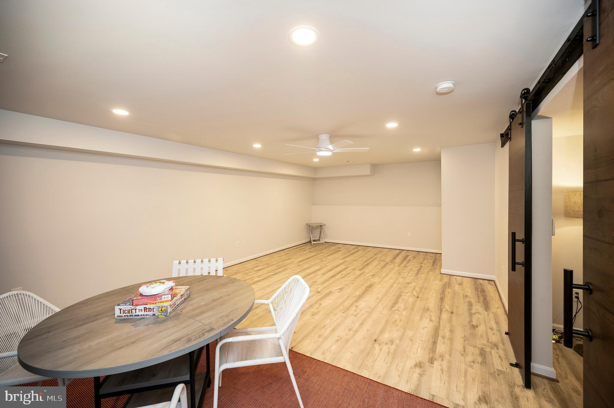 LAKE OF THE WOODS - Residential