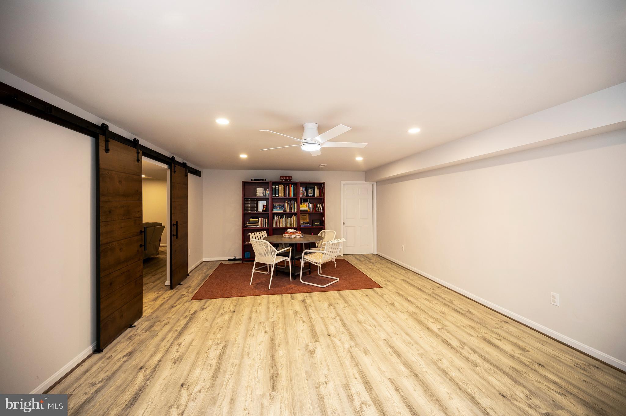 LAKE OF THE WOODS - Residential