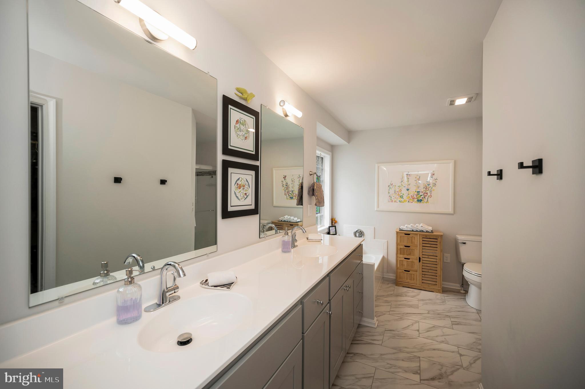 LAKE OF THE WOODS - Residential