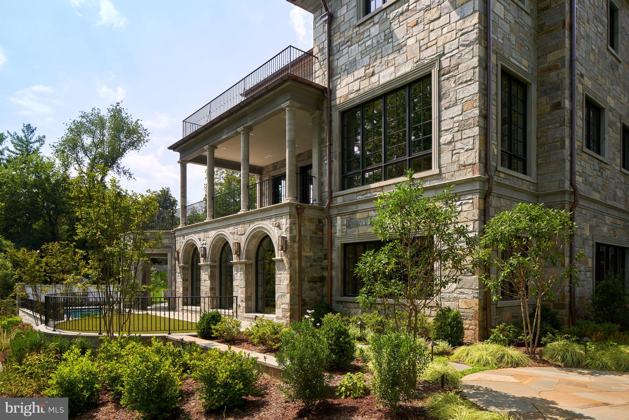 WESLEY HEIGHTS - Residential