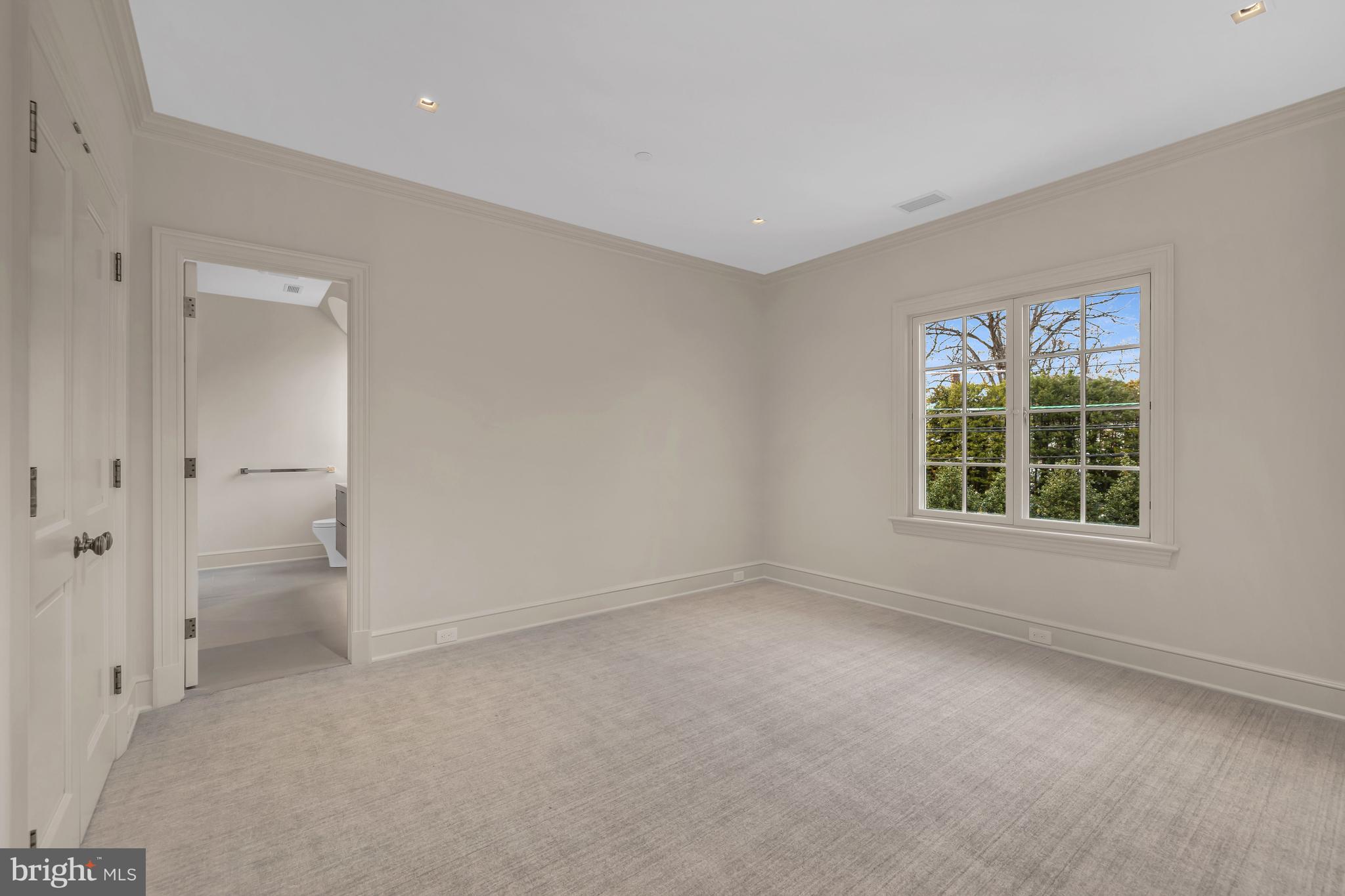 WESLEY HEIGHTS - Residential