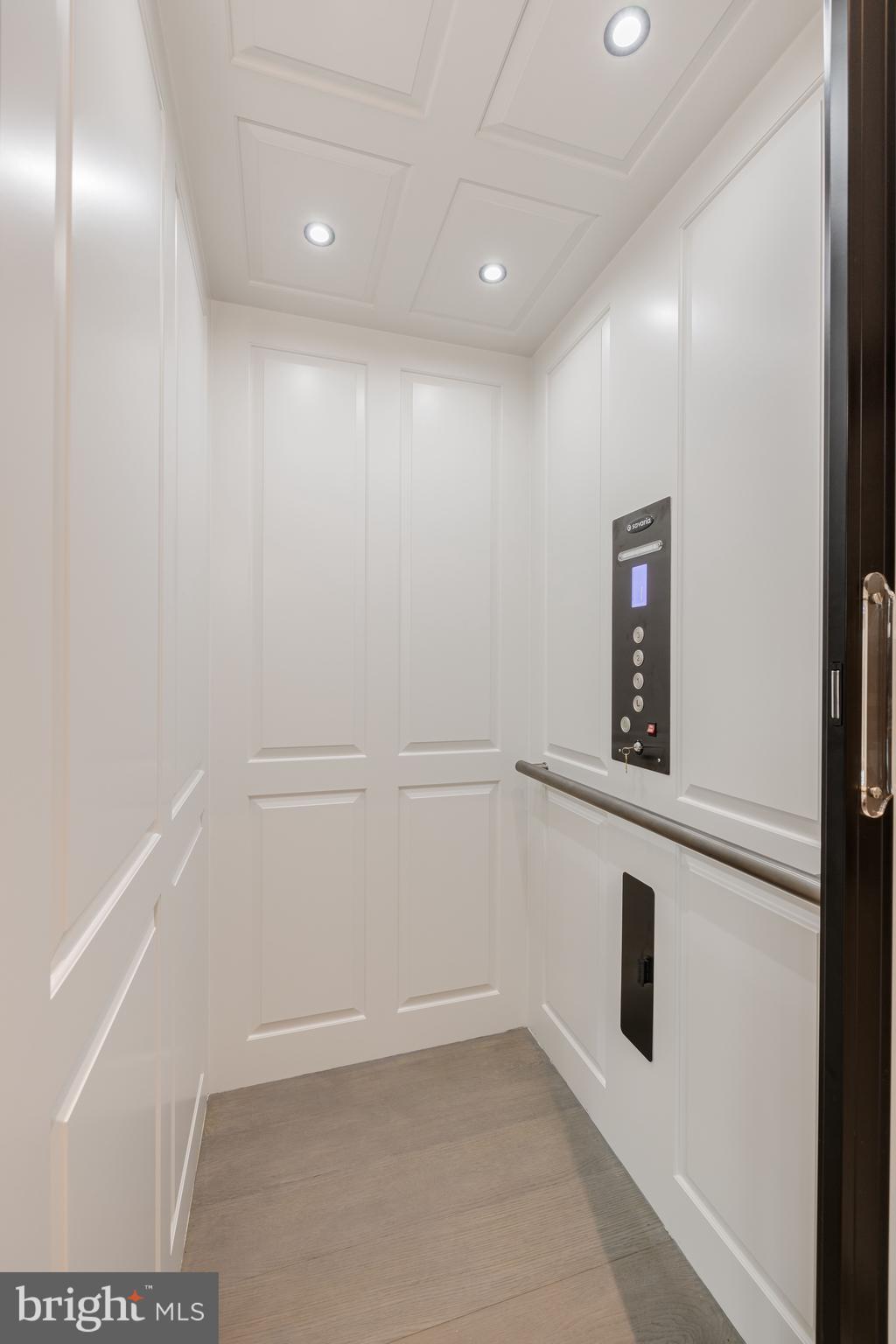 WESLEY HEIGHTS - Residential