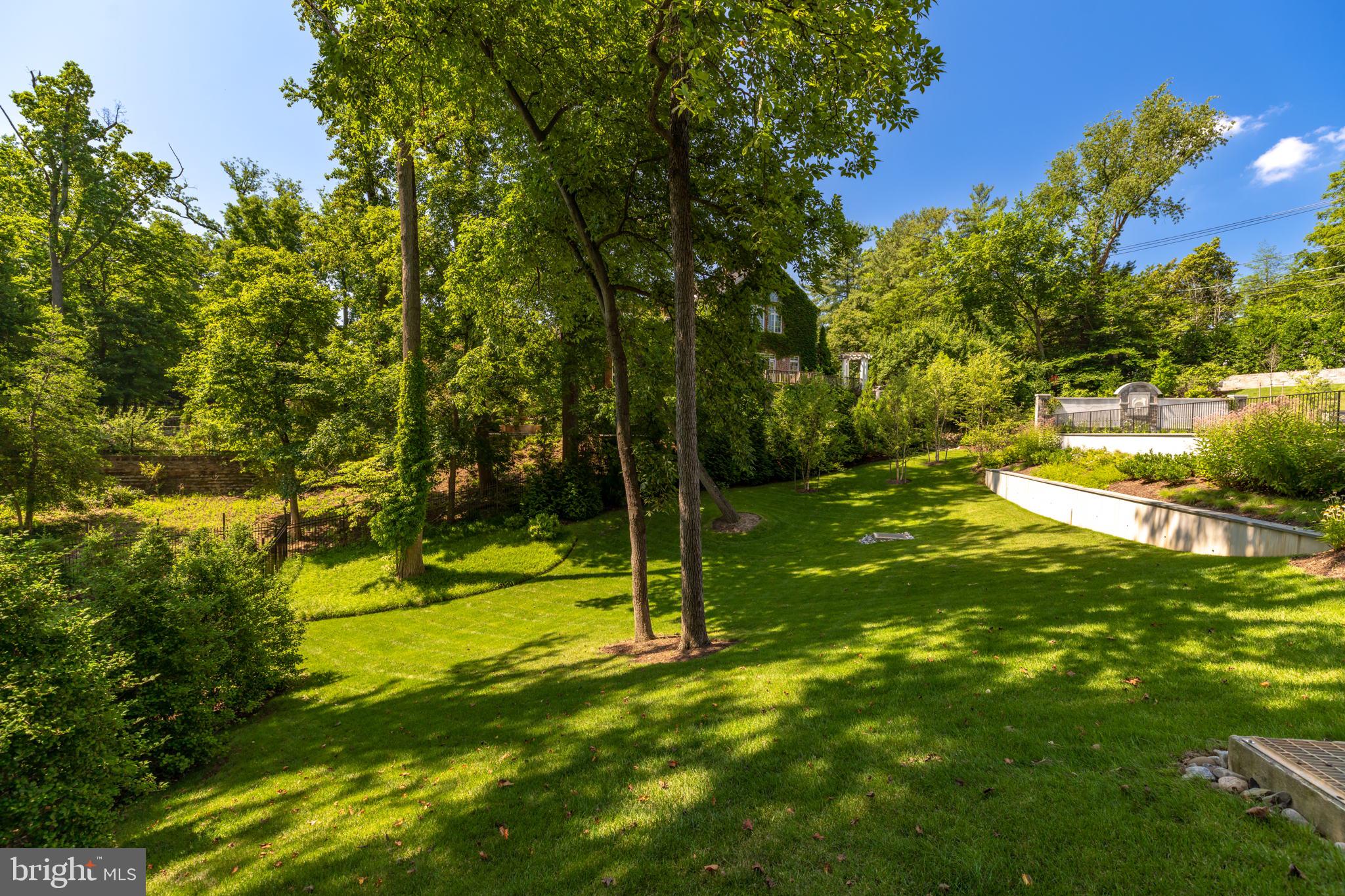WESLEY HEIGHTS - Residential