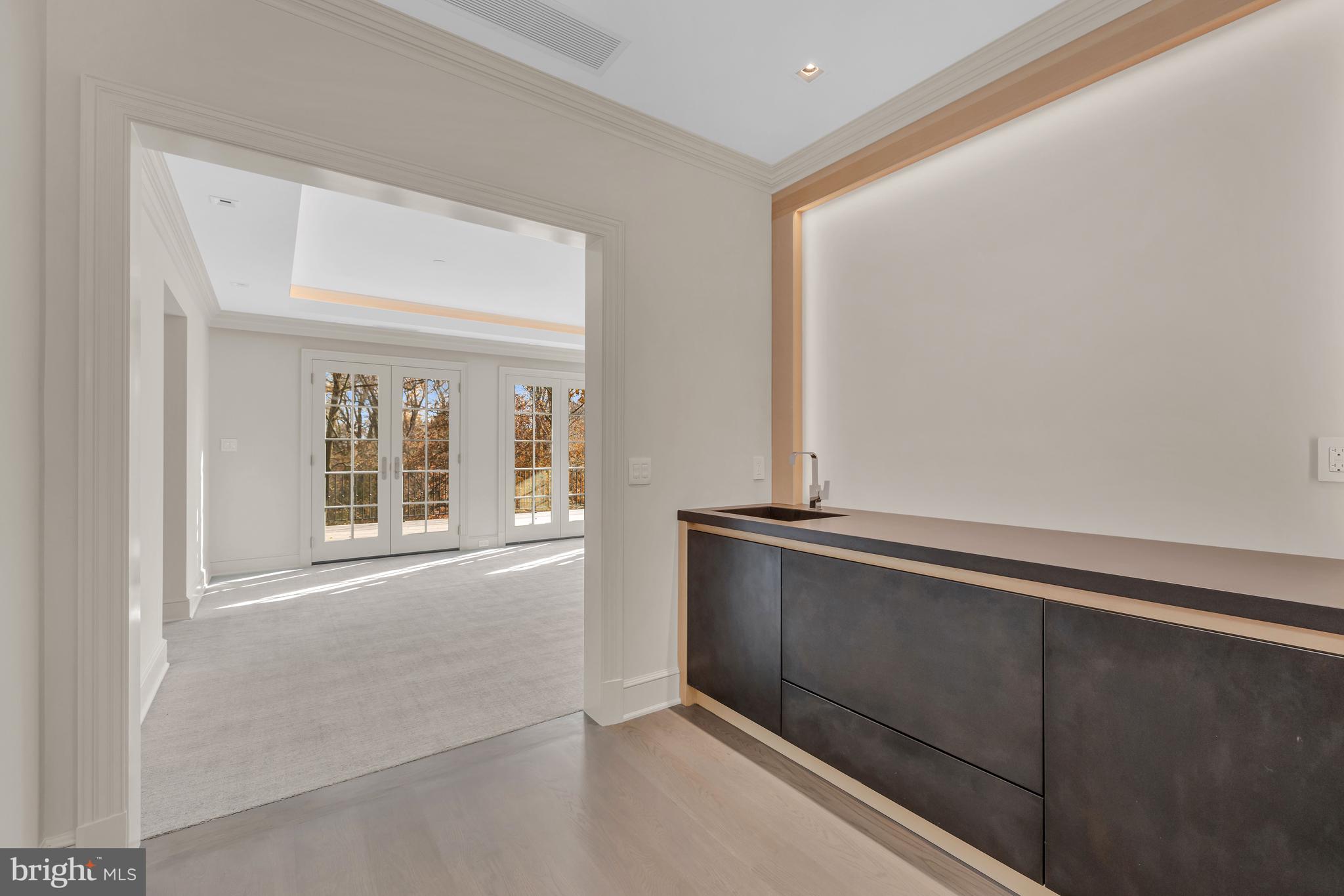WESLEY HEIGHTS - Residential