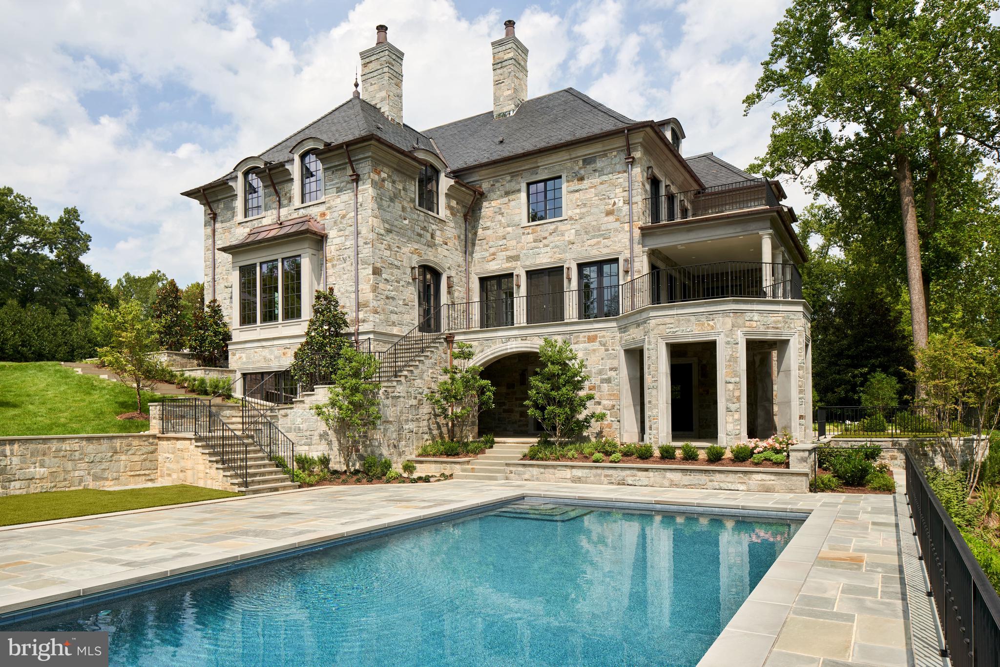 WESLEY HEIGHTS - Residential