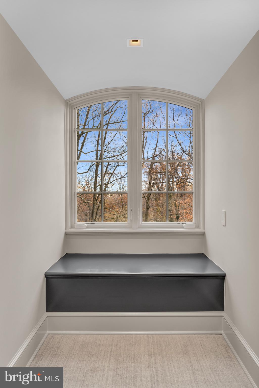WESLEY HEIGHTS - Residential