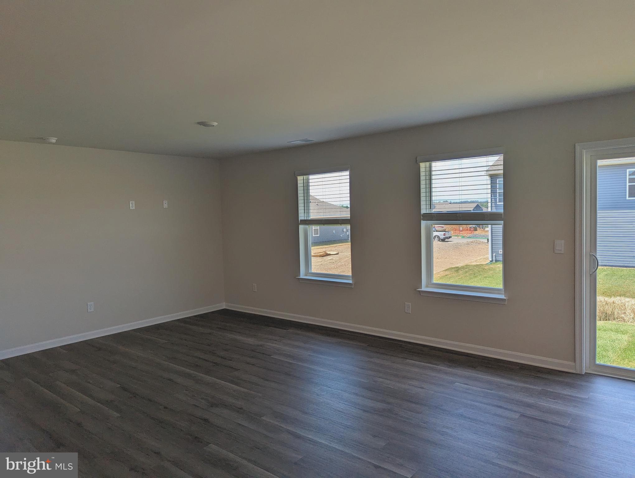 VALLEY VIEW - Residential Lease