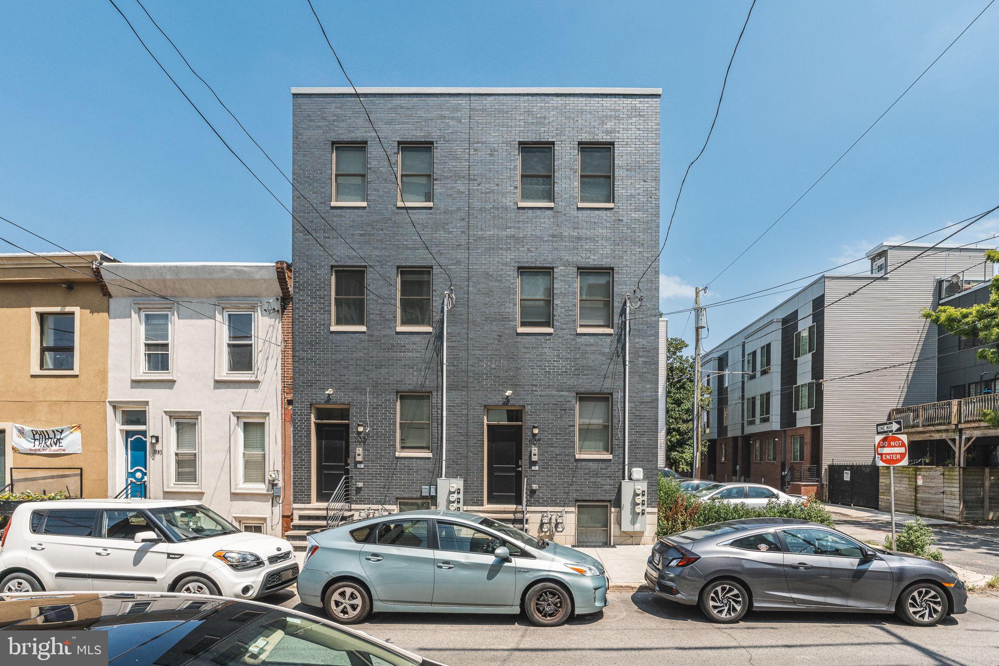 POINT BREEZE - Residential Income