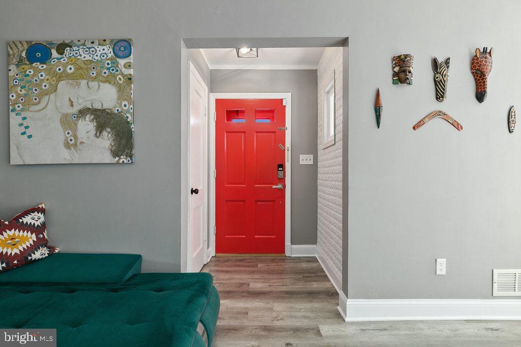 GLENVIEW - Residential