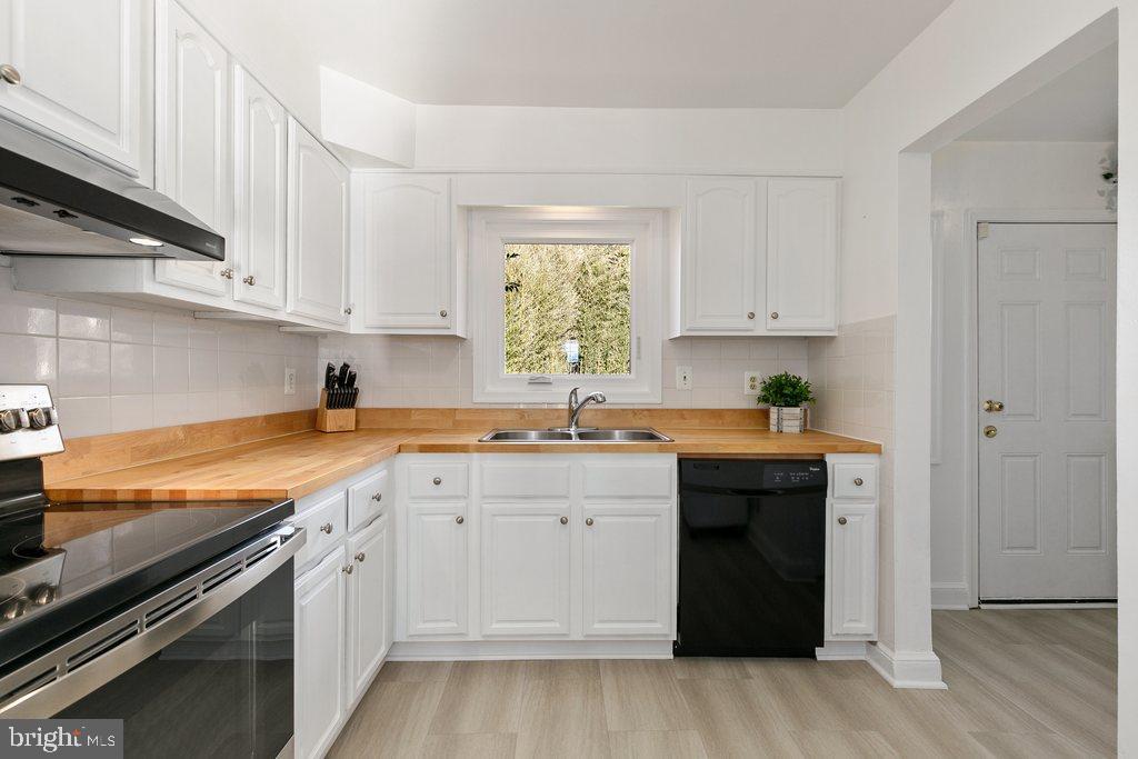 GLENVIEW - Residential