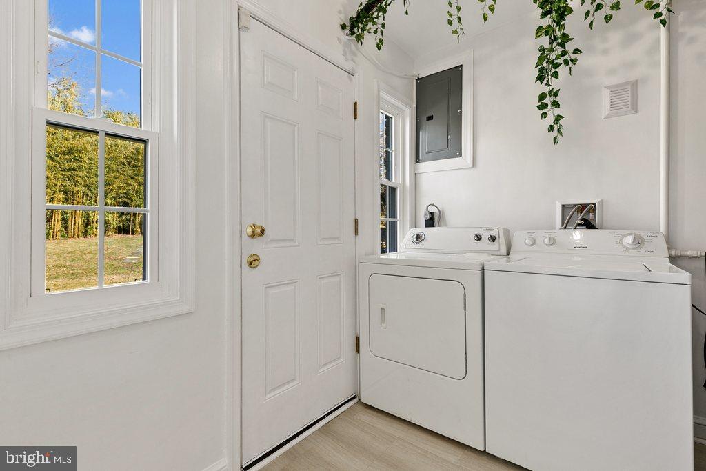 GLENVIEW - Residential