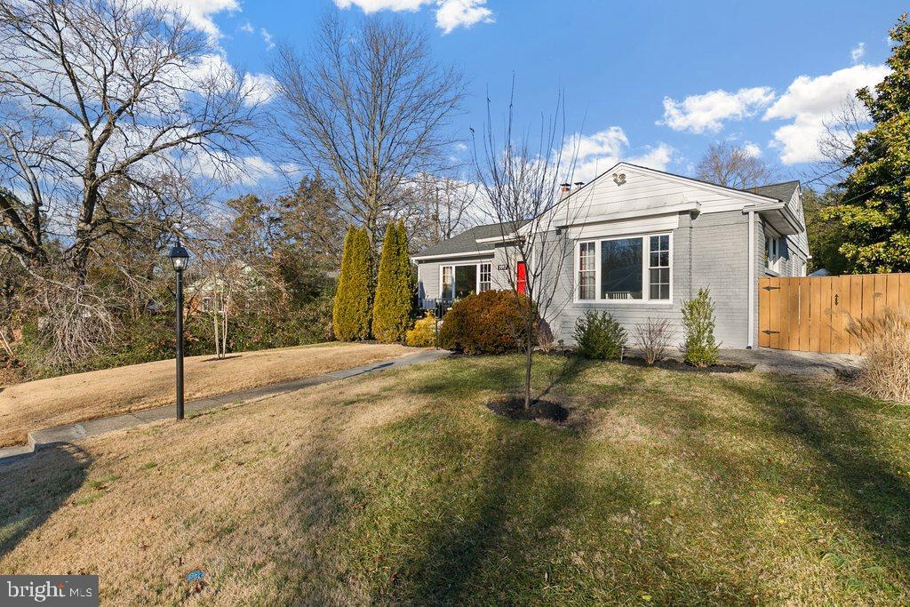 GLENVIEW - Residential