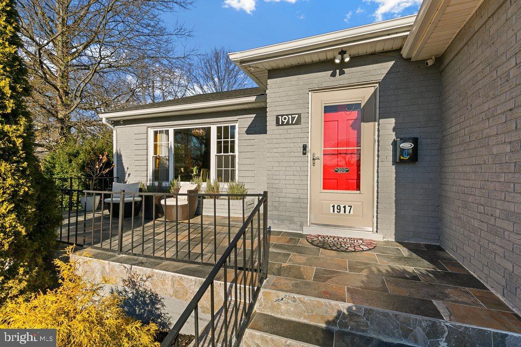 GLENVIEW - Residential