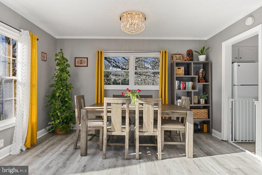 GLENVIEW - Residential