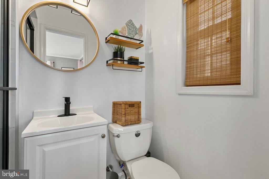 GLENVIEW - Residential