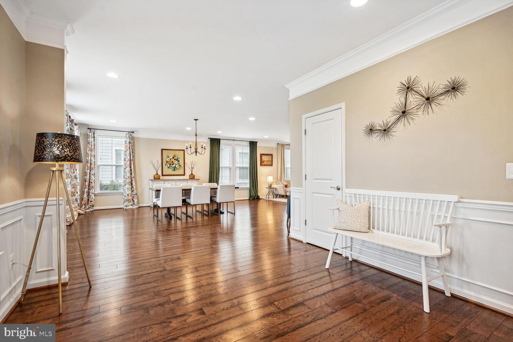 MEADOW BROOK FARM - Residential