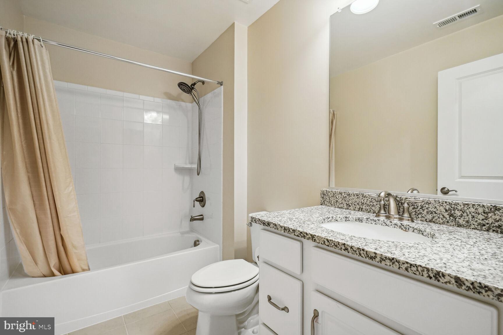 MEADOW BROOK FARM - Residential