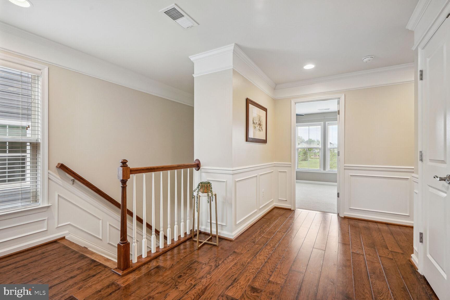 MEADOW BROOK FARM - Residential