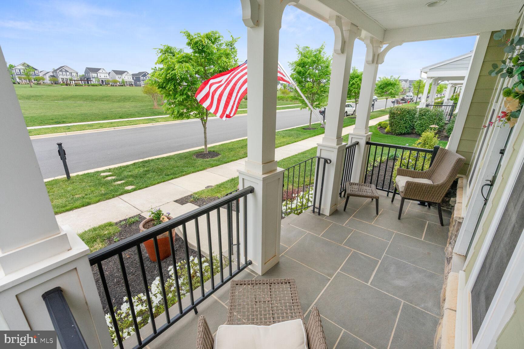 MEADOW BROOK FARM - Residential