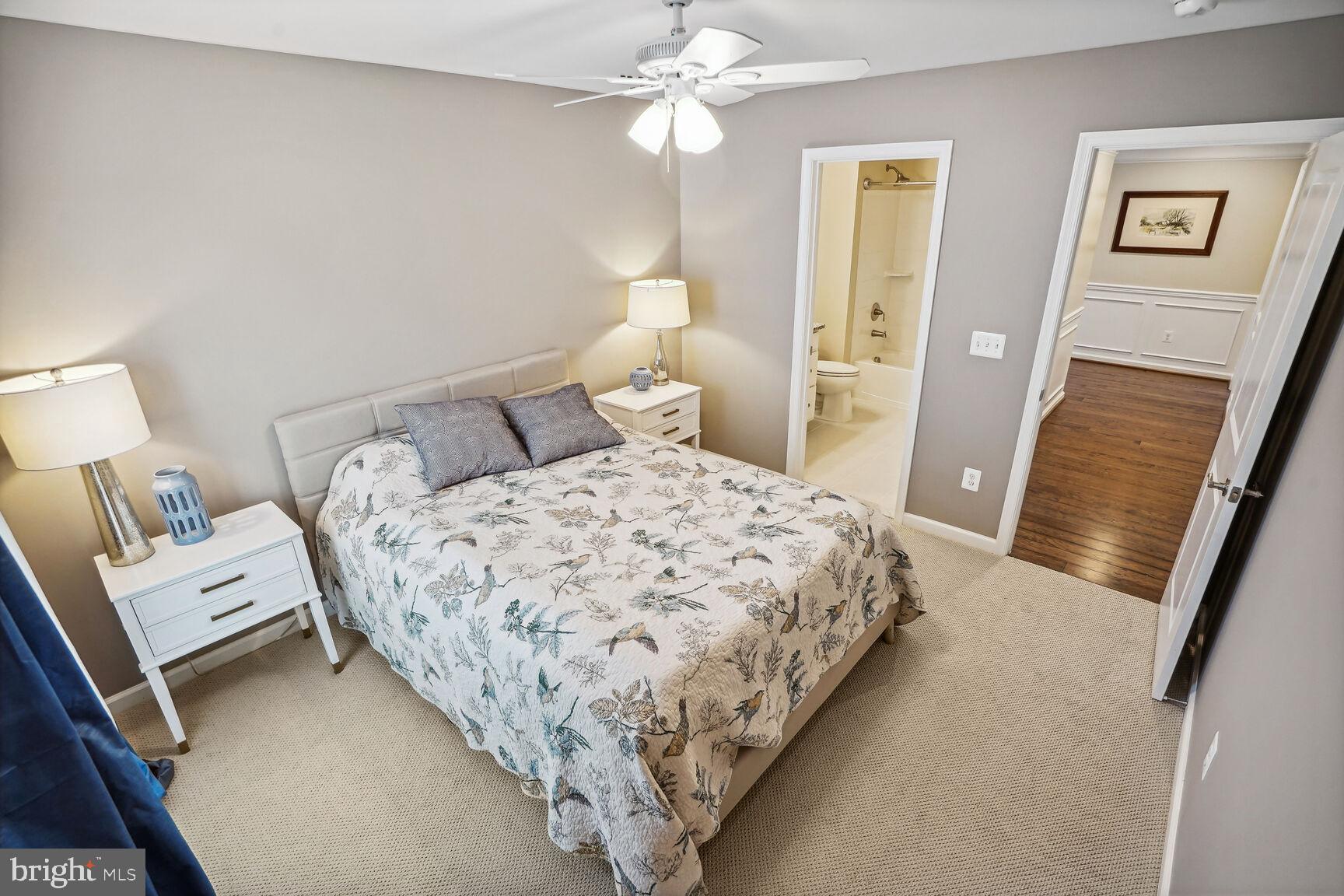 MEADOW BROOK FARM - Residential