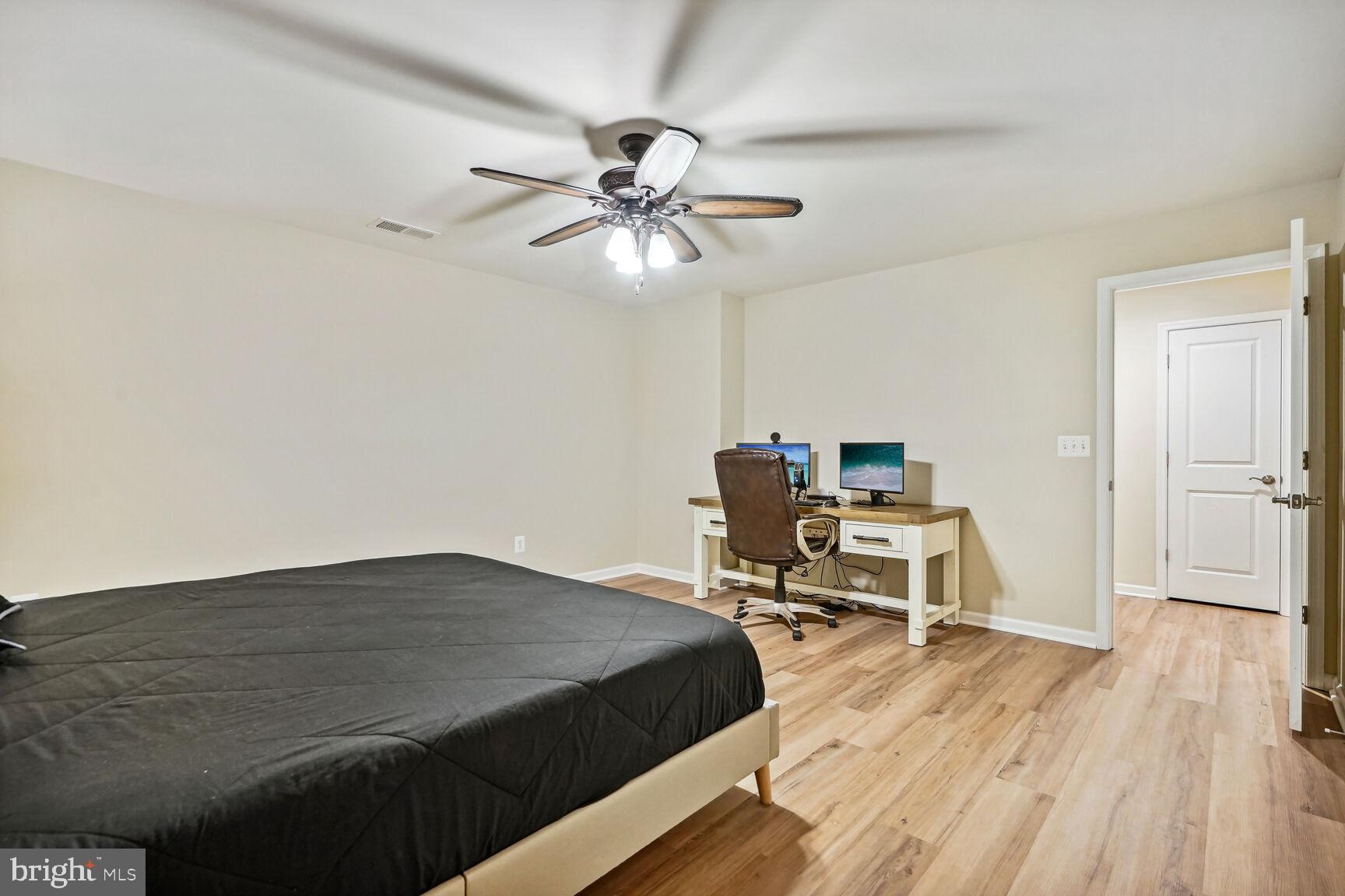 MEADOW BROOK FARM - Residential