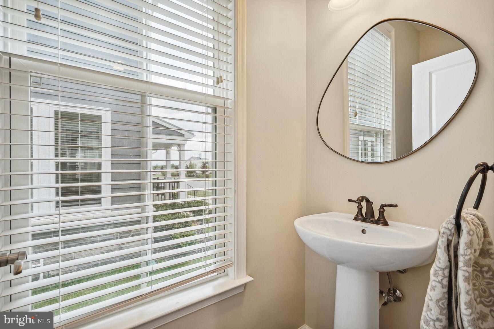 MEADOW BROOK FARM - Residential