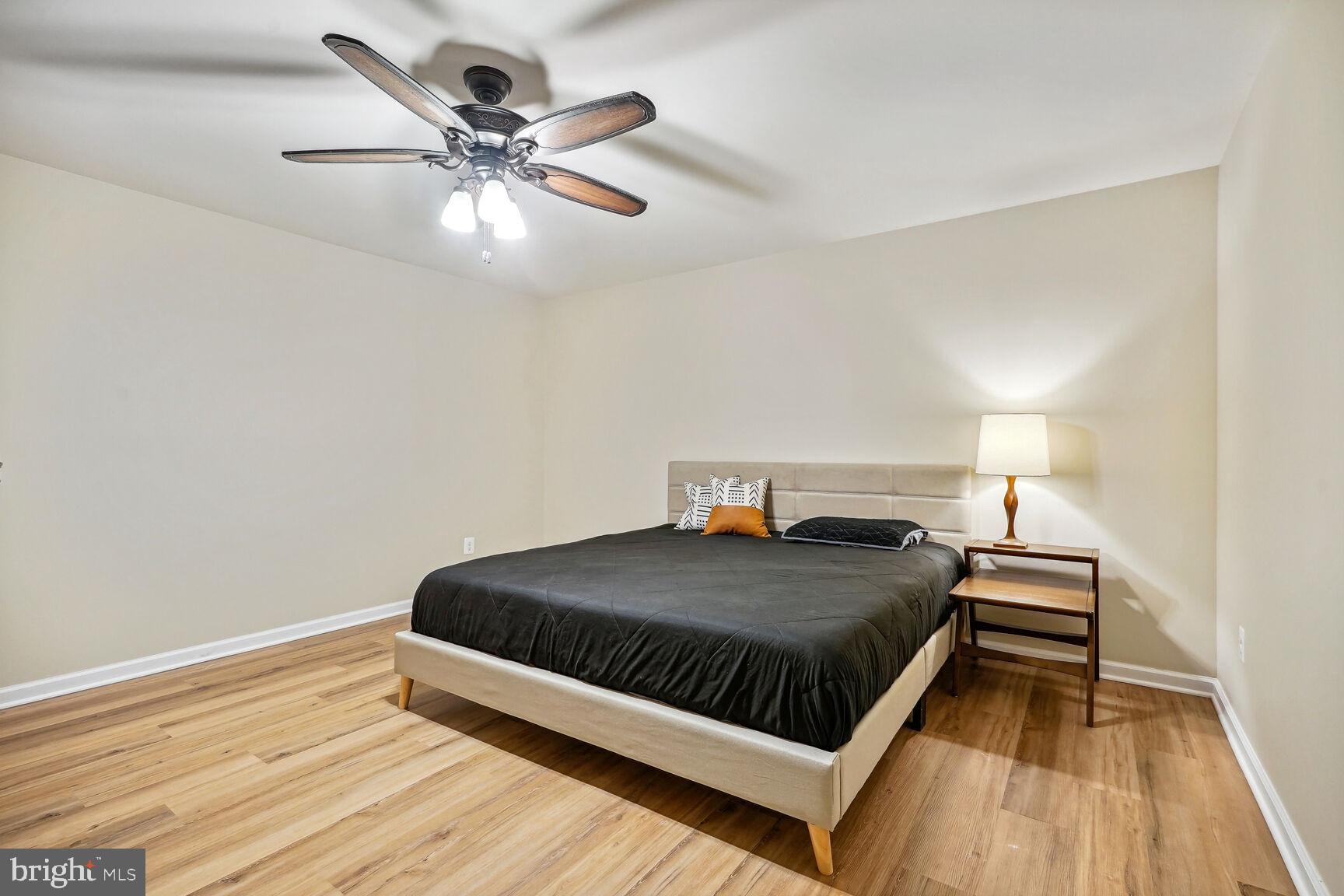 MEADOW BROOK FARM - Residential