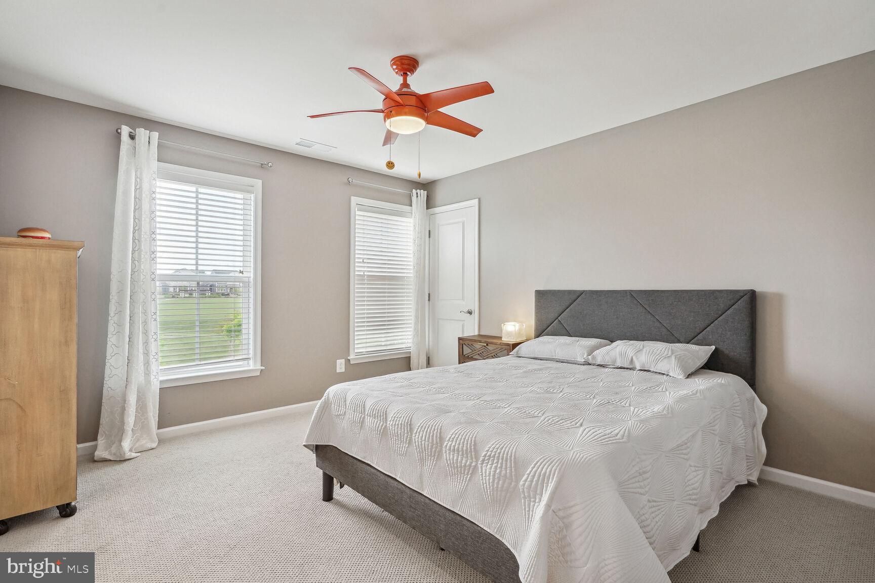 MEADOW BROOK FARM - Residential