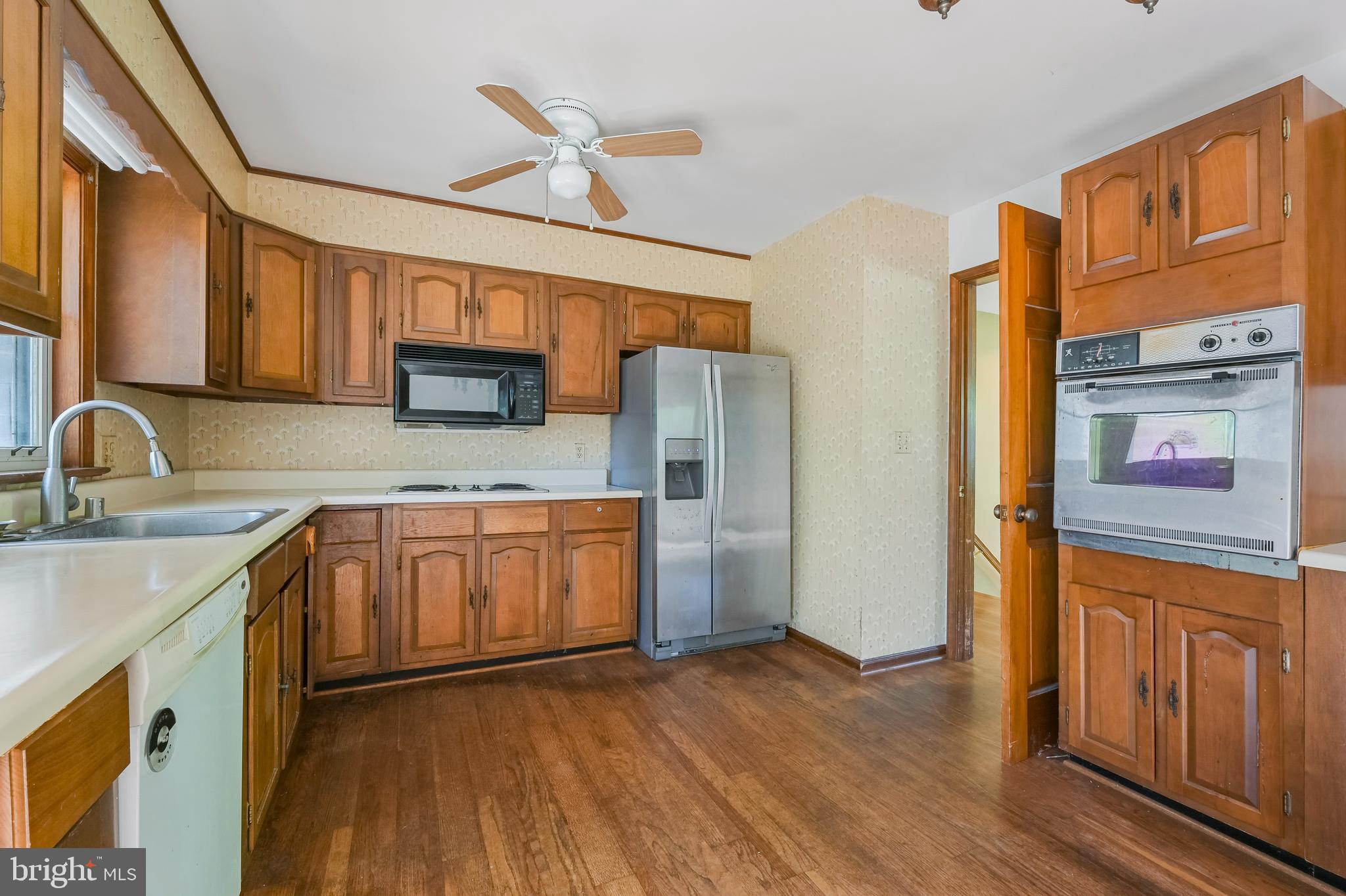 LOCH HAVEN - Residential