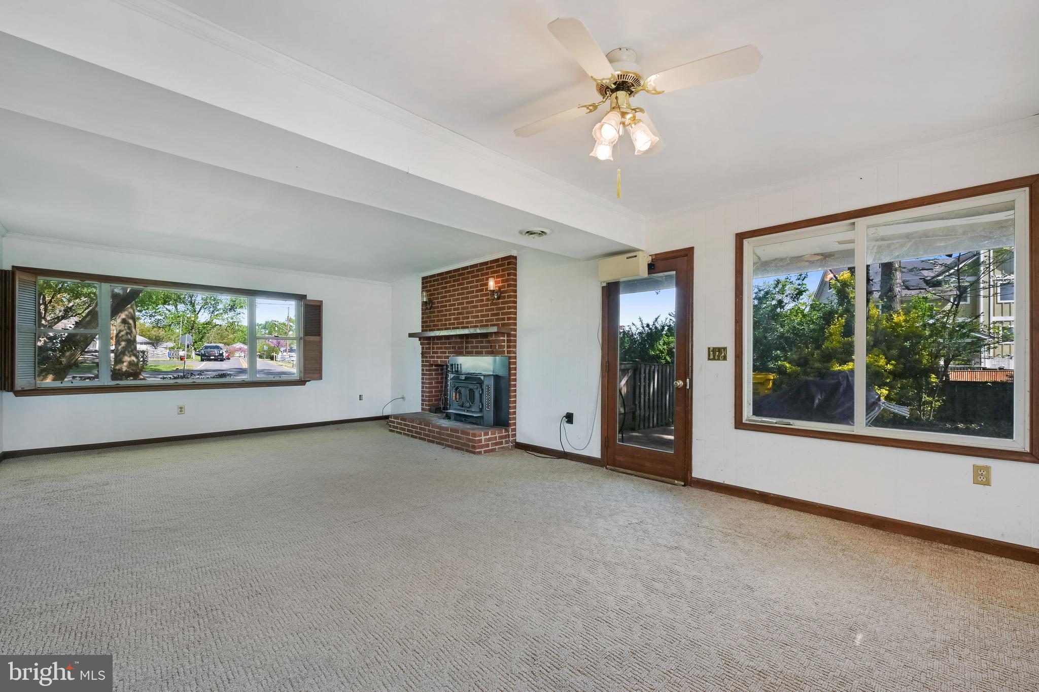 LOCH HAVEN - Residential