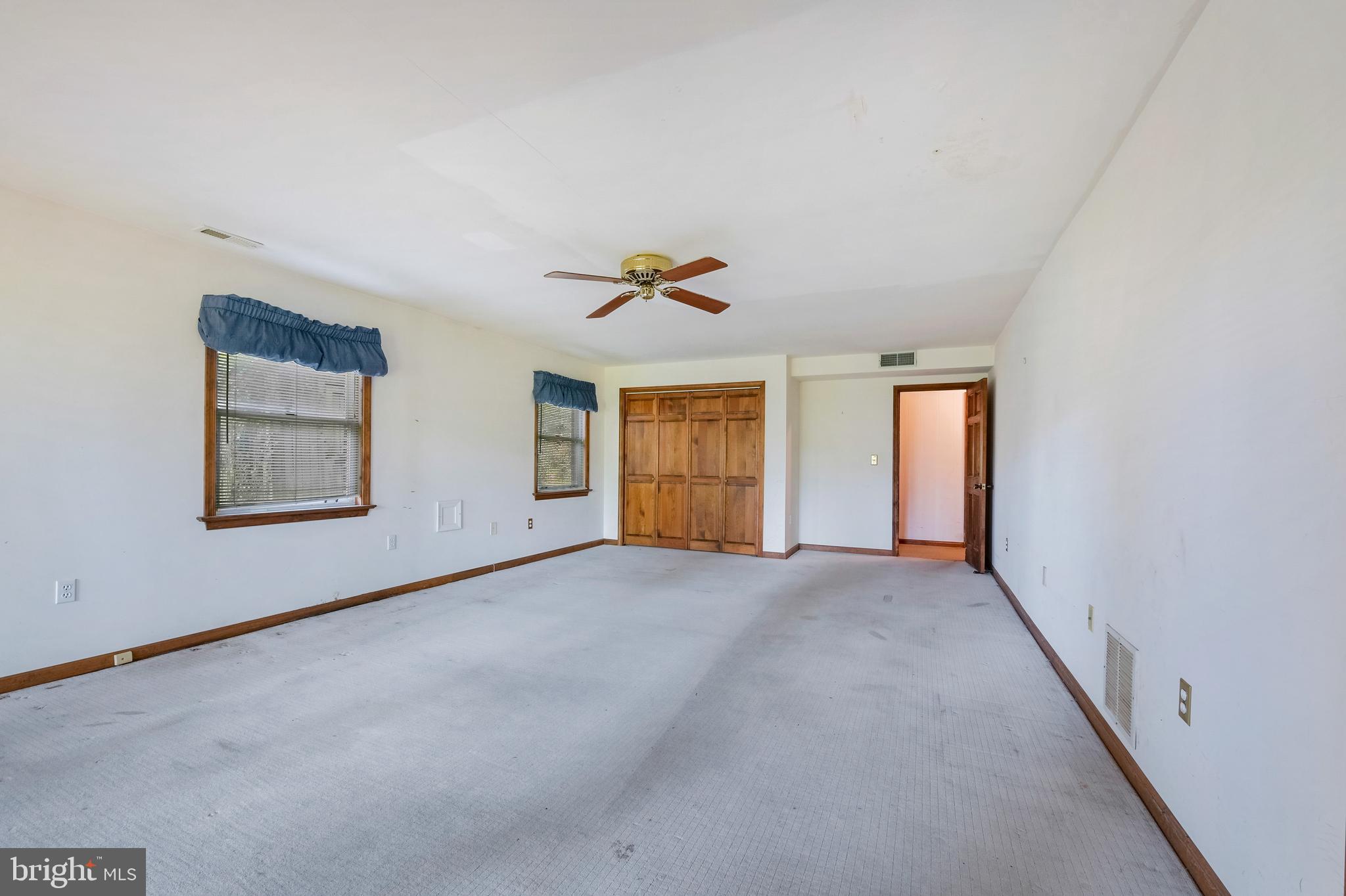 LOCH HAVEN - Residential