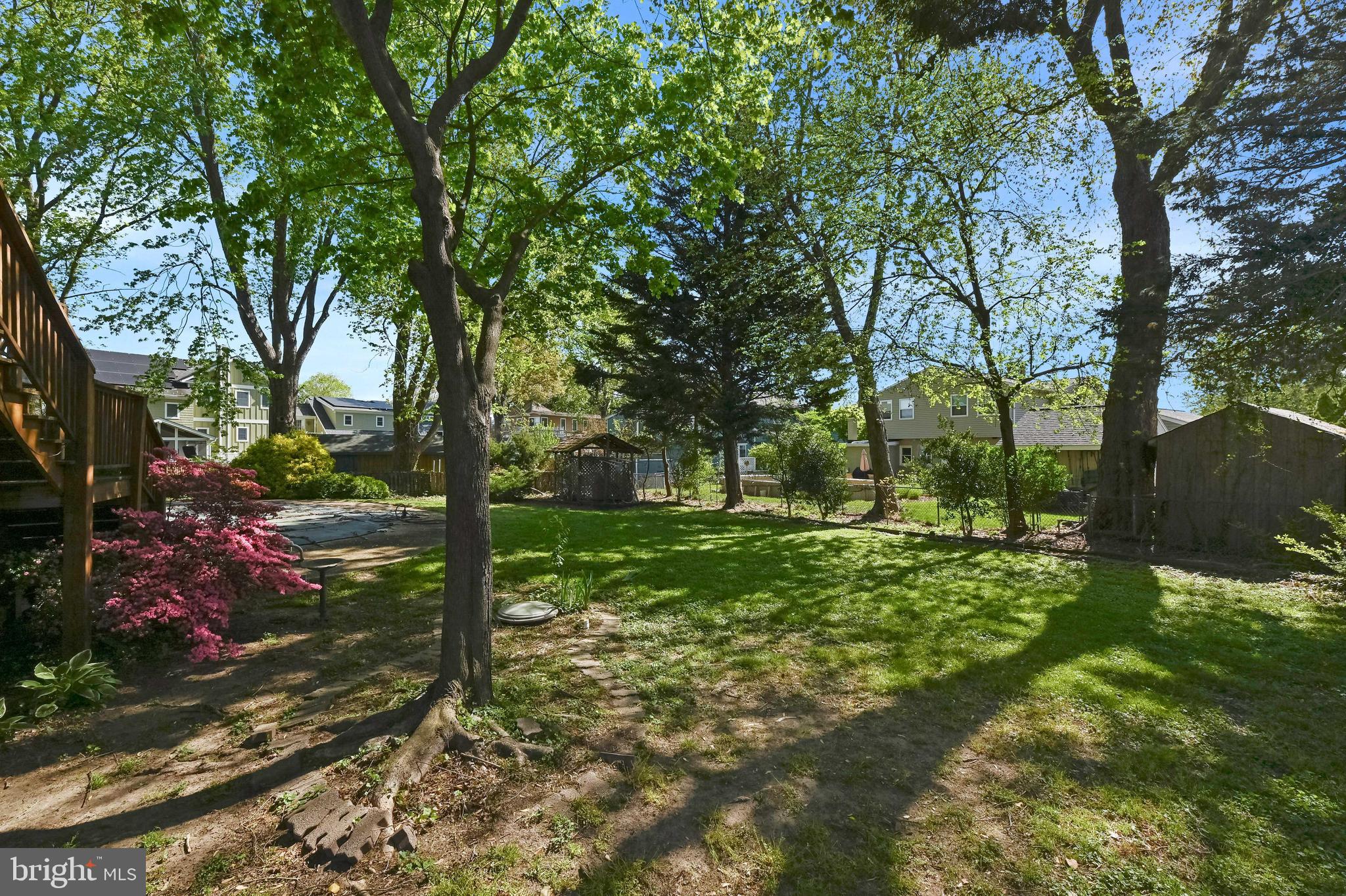 LOCH HAVEN - Residential