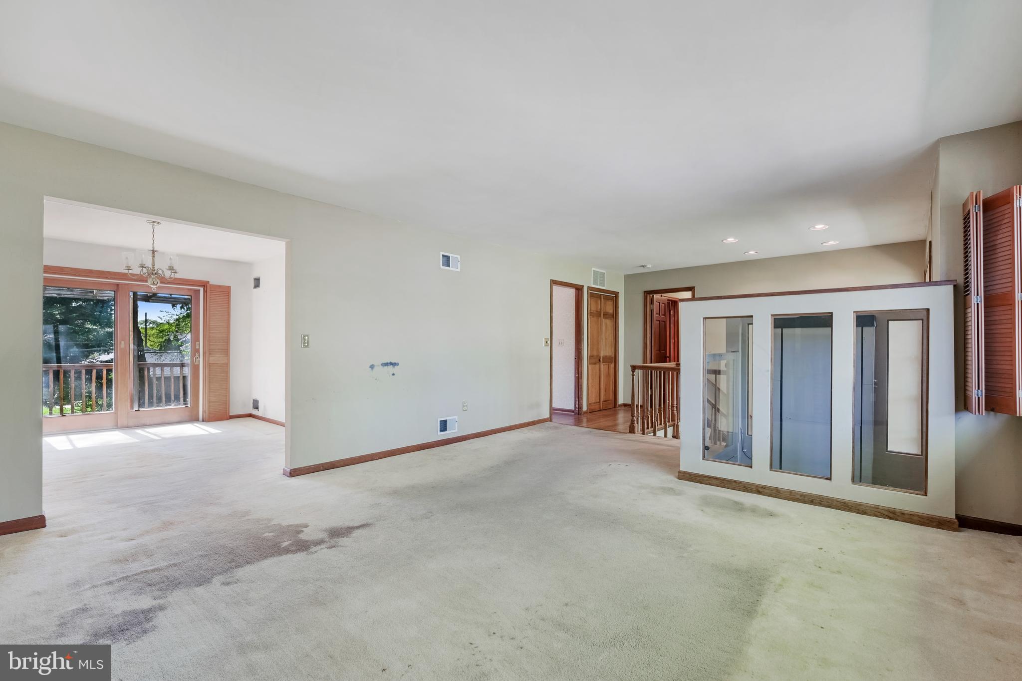 LOCH HAVEN - Residential