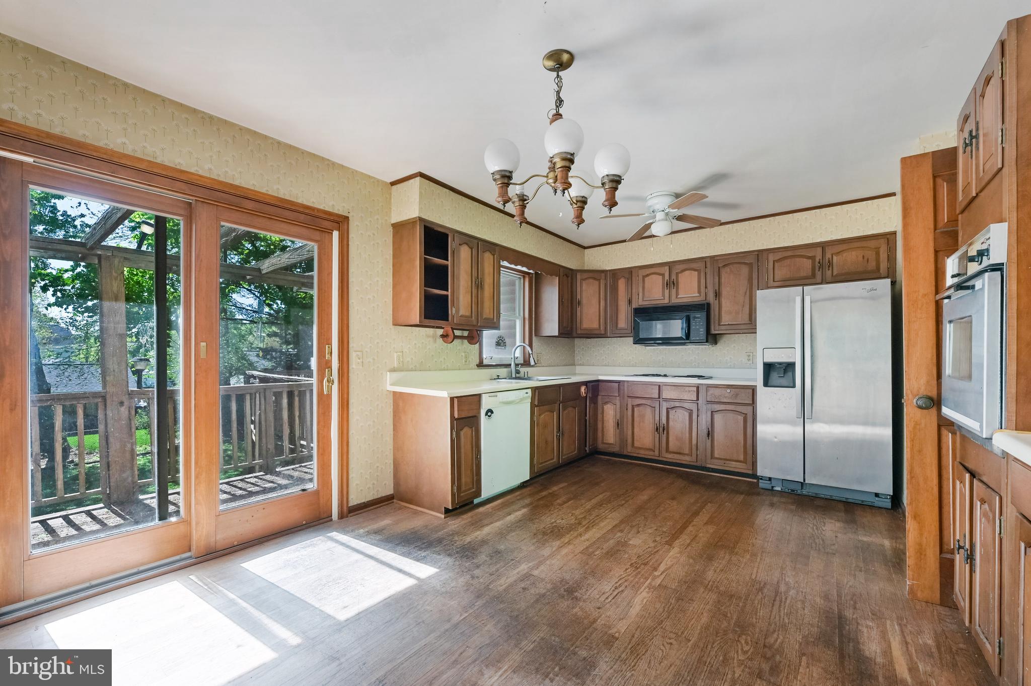 LOCH HAVEN - Residential