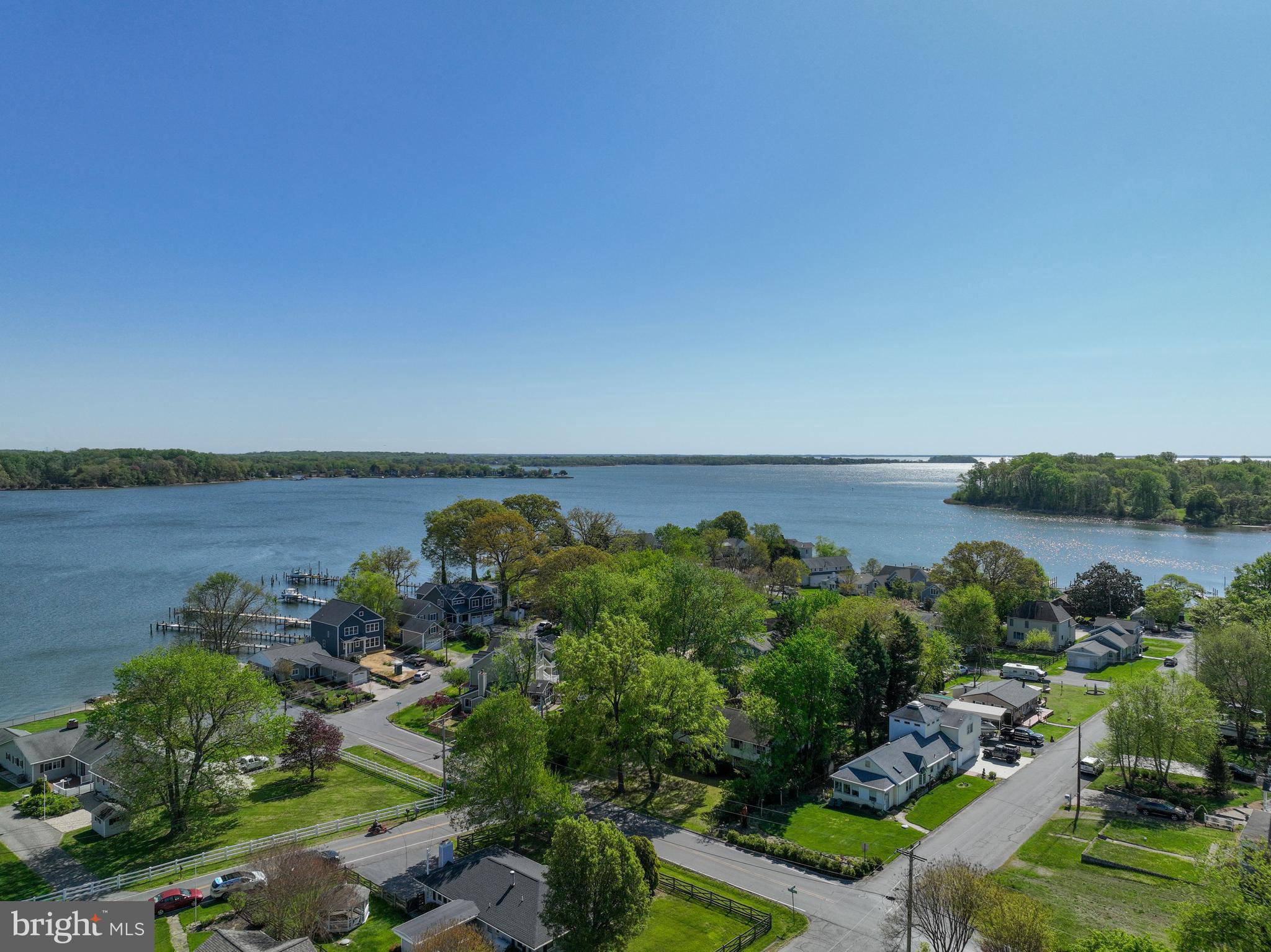 LOCH HAVEN - Residential