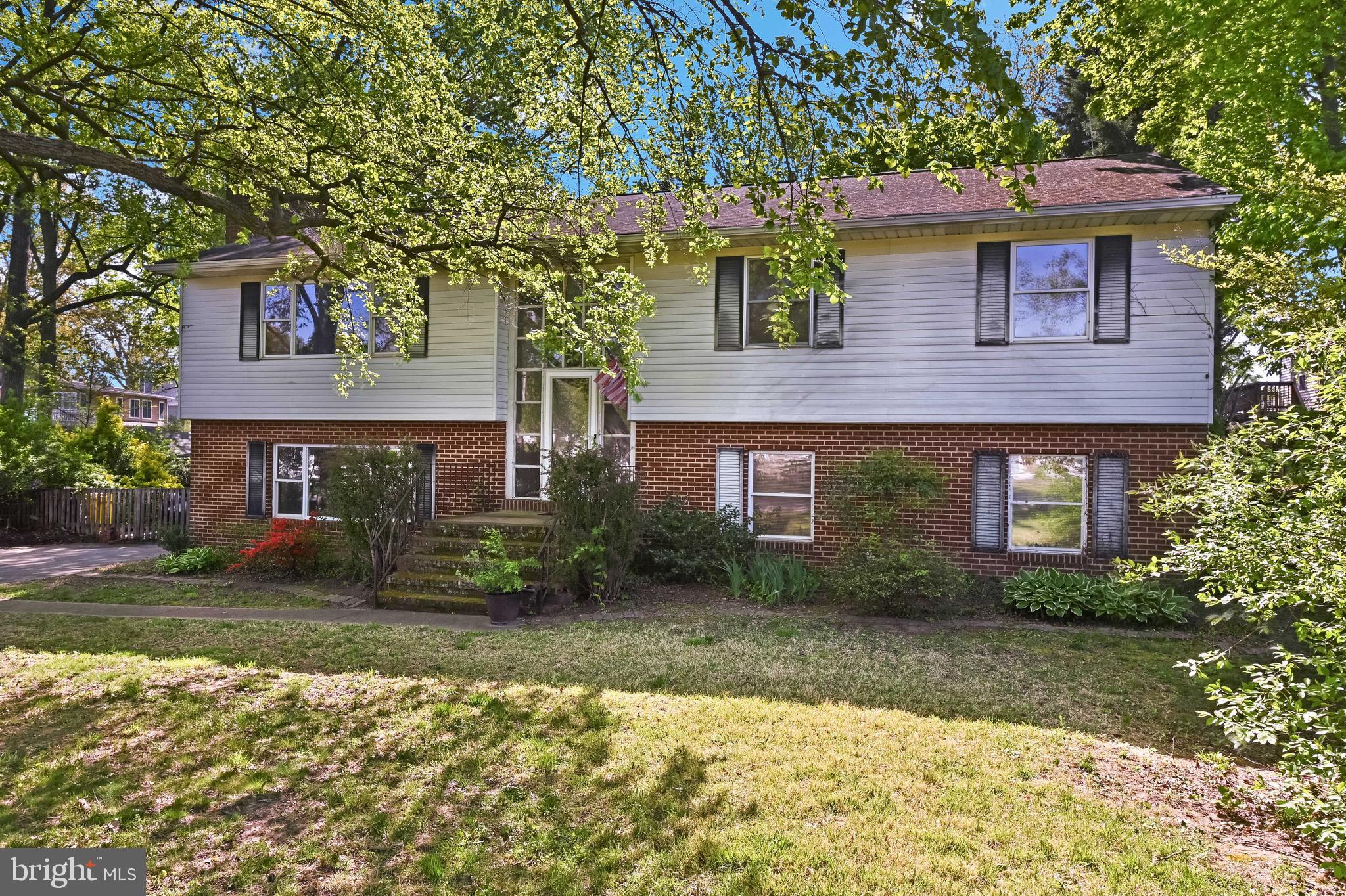 LOCH HAVEN - Residential