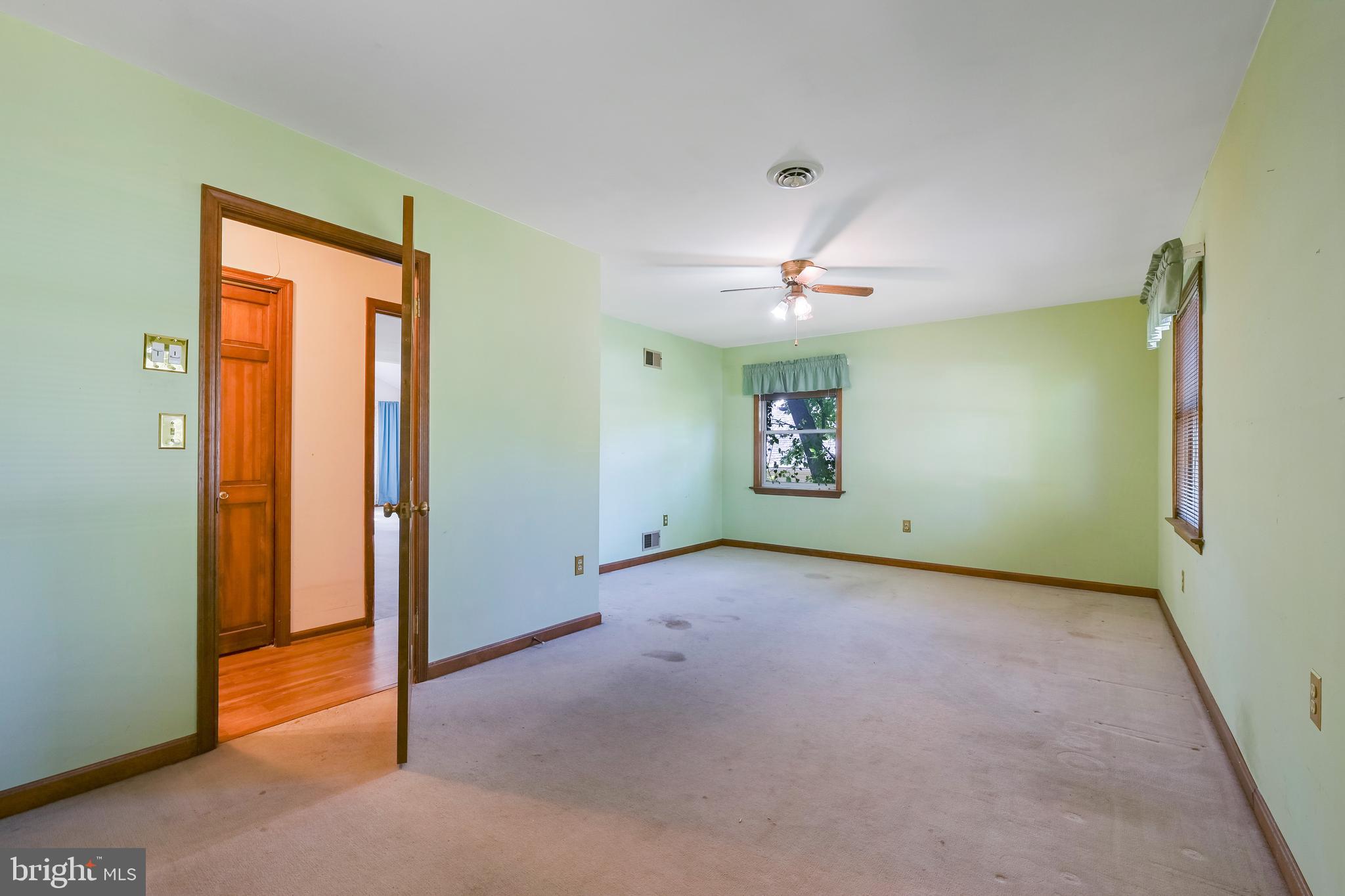 LOCH HAVEN - Residential