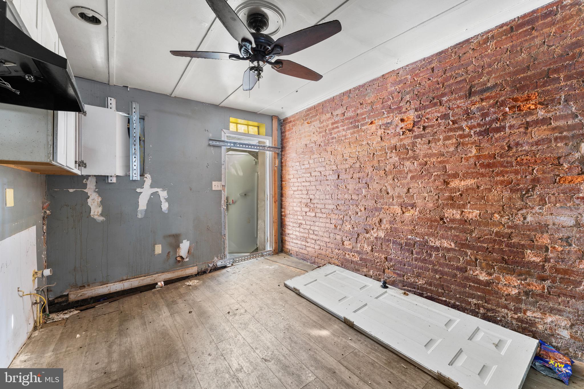 1109 N CARROLLTON AVENUE