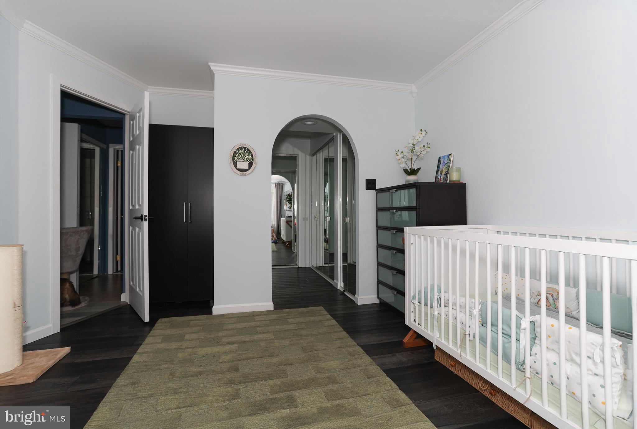 ASHTON-WOODENBRIDGE - Residential