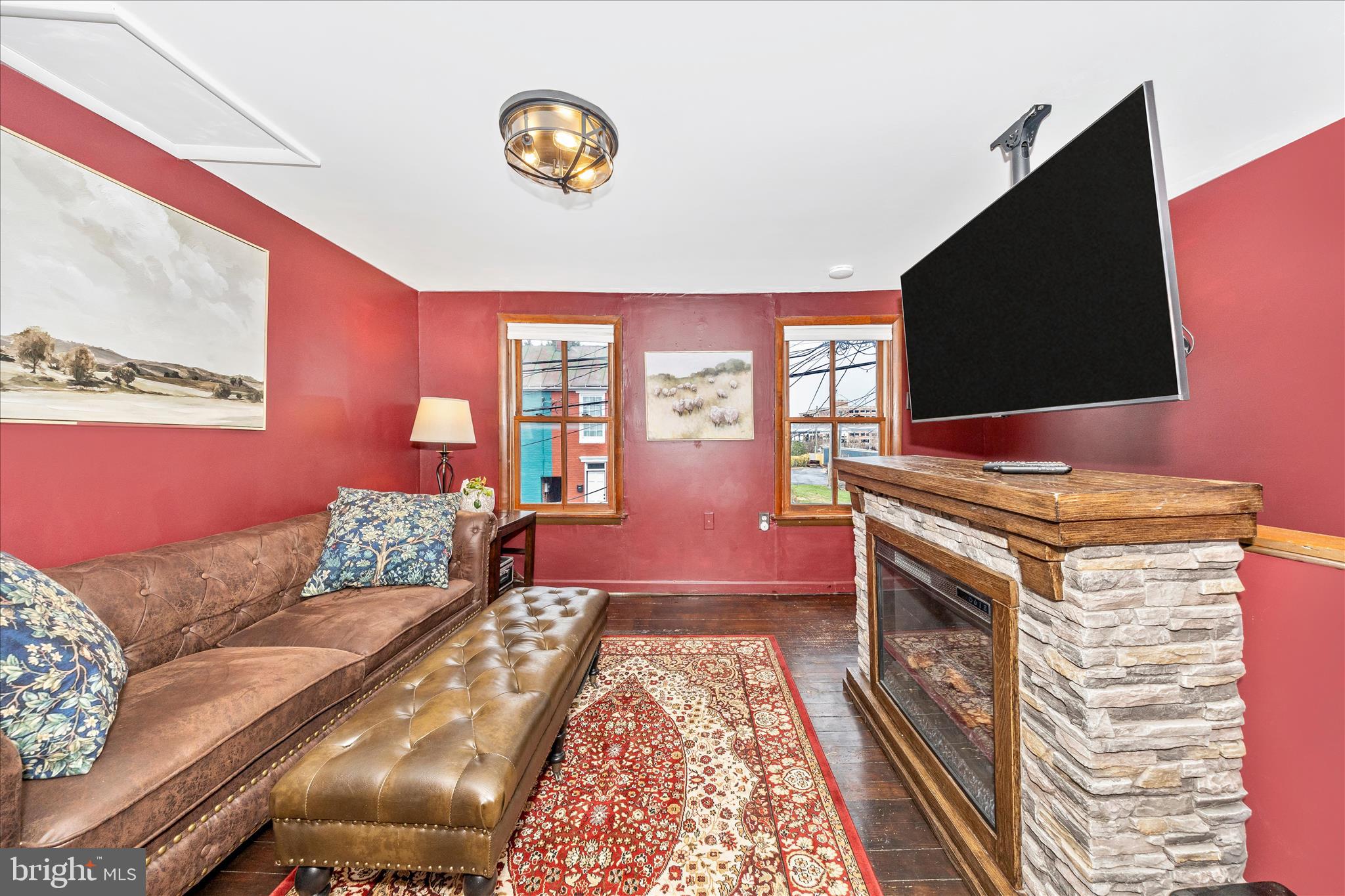 DOWNTOWN FREDERICK - Residential