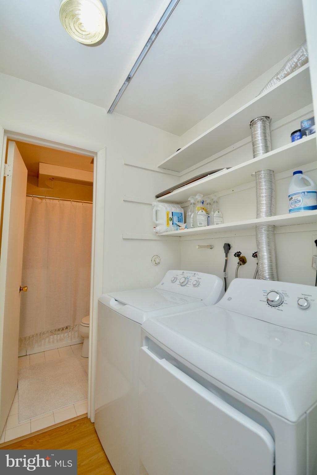 LAKE RIDGE- COLBY - Residential