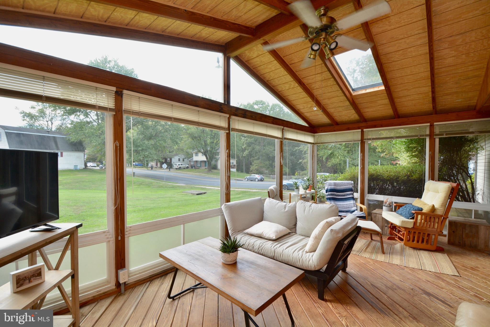 LAKE RIDGE- COLBY - Residential