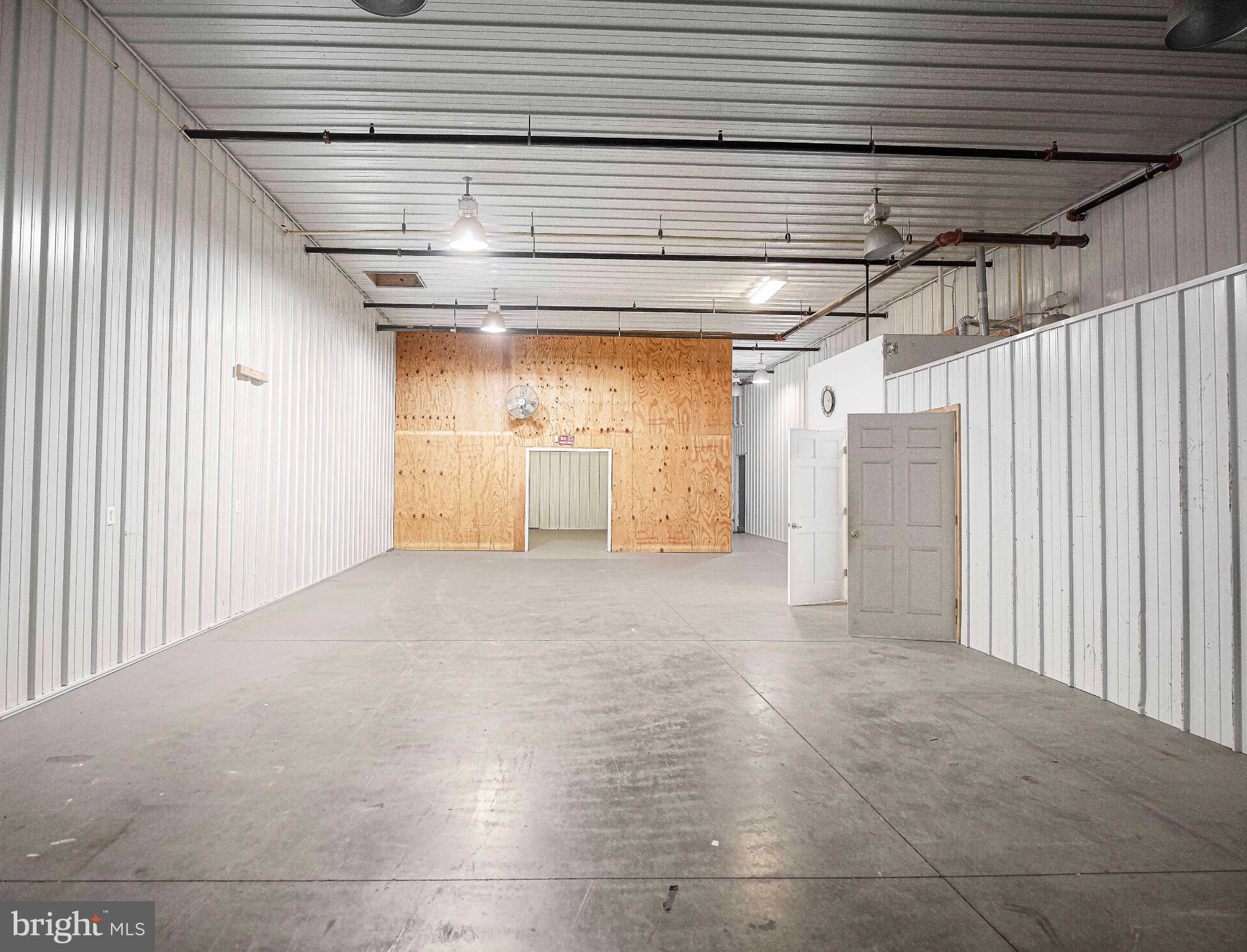 NONE AVAILABLE - Commercial Lease