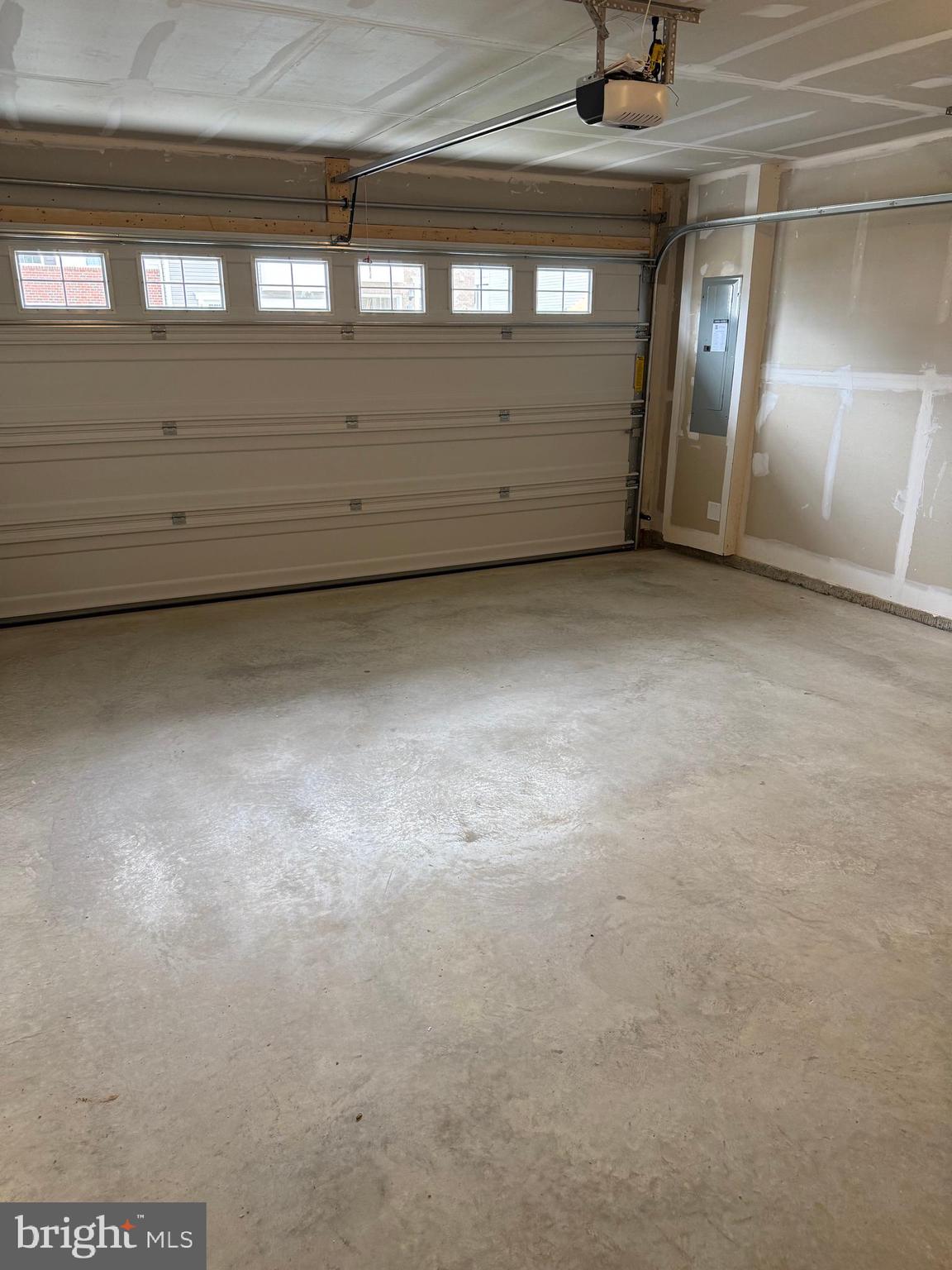 PATAPSCO GLEN - Residential Lease