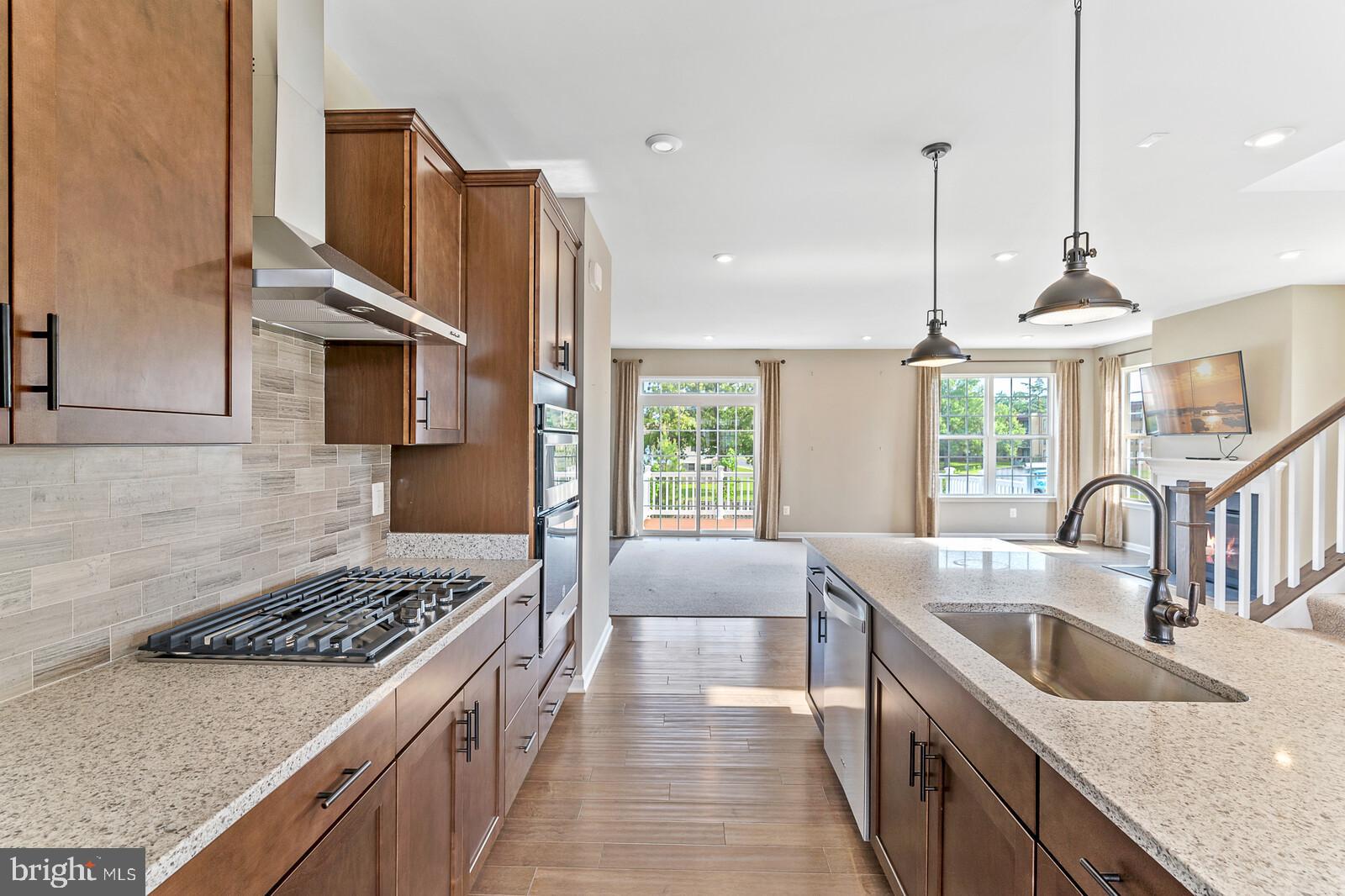 BLACKBURN - Residential Lease