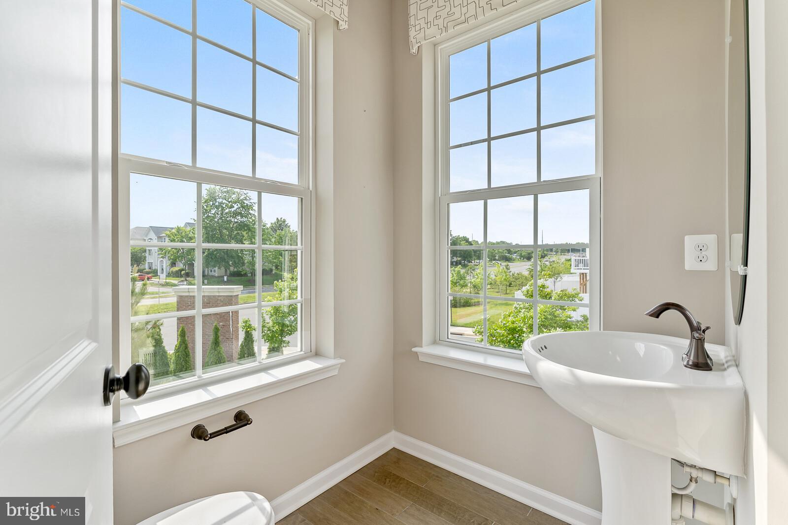 BLACKBURN - Residential Lease