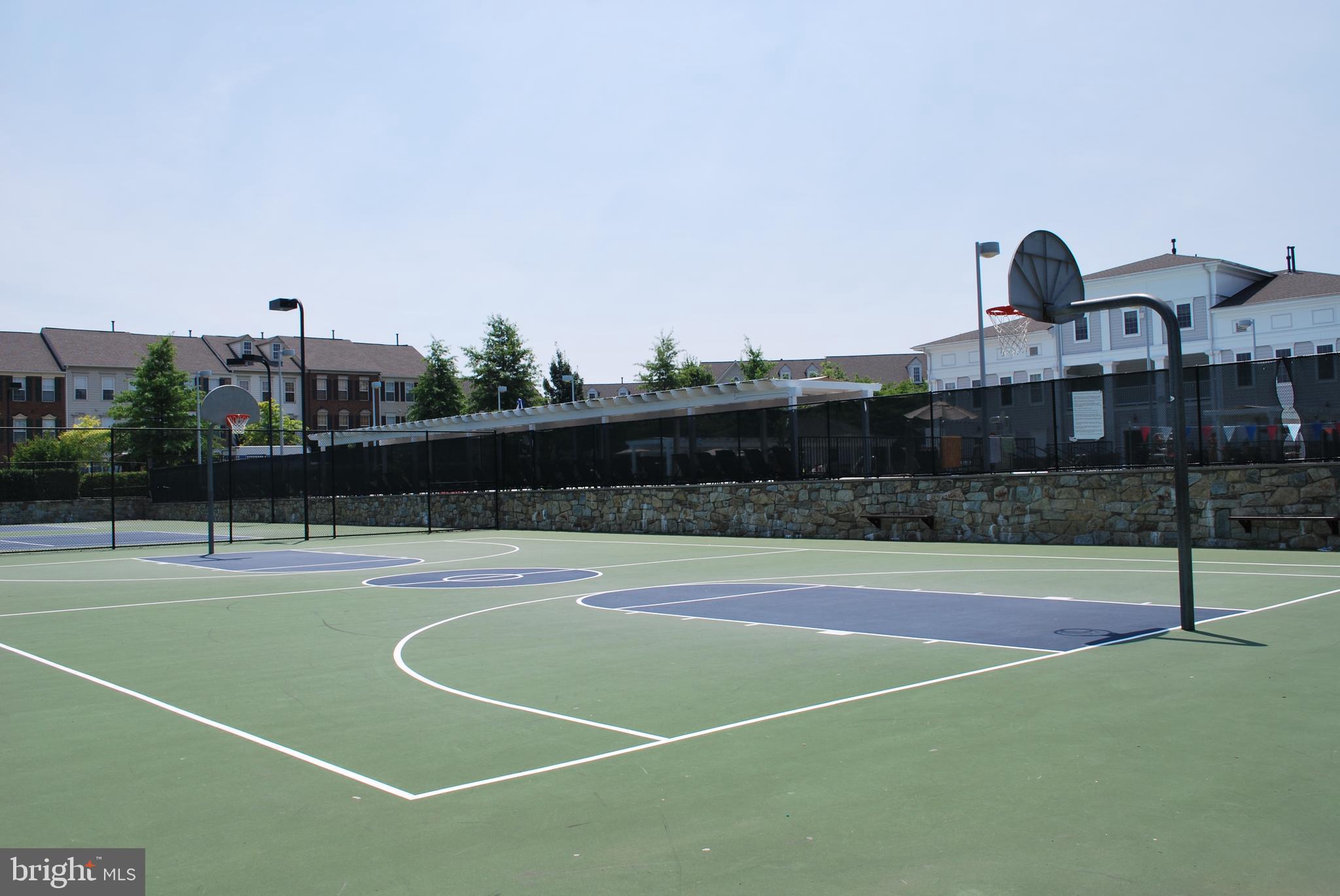 LAKELANDS - Residential Lease